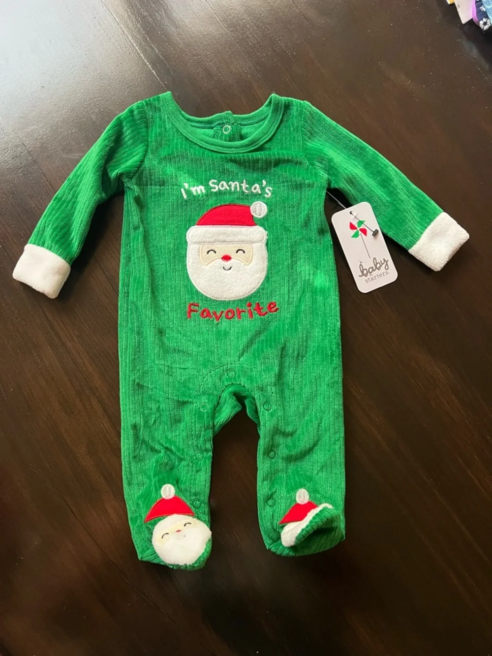 New - Baby Starters “I’m Santa’s Favorite” Christmas Footed One-Piece